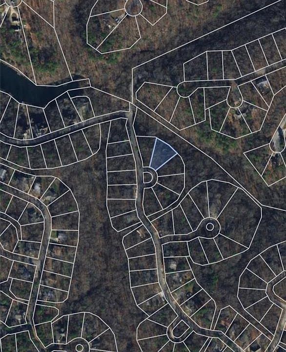 2nd image of Balderton Cir