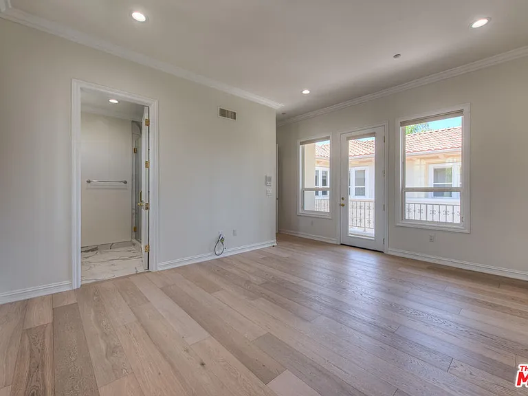 3791 Winford Dr — Photo 37