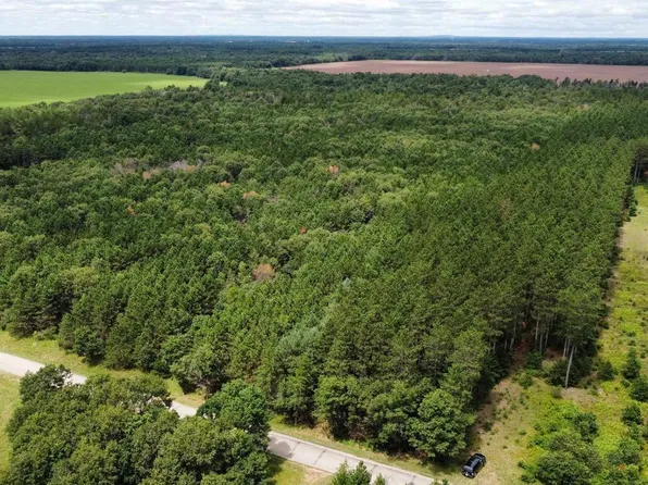 East 3rd Street, Nekoosa, WI 54457