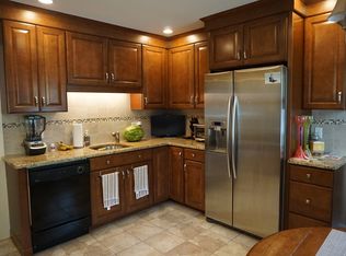 12 Newhall Ct #1, Wakefield, MA 01880