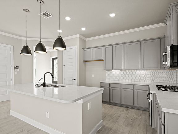 Under cabinet lighting in kitchen