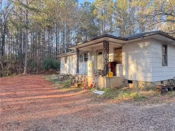 116 Leona Dr, Iva, SC 29655