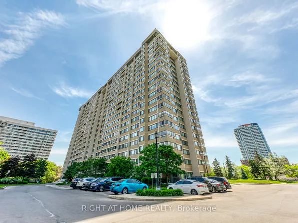 50 Elm Dr E #607, Mississauga, ON L5A 3X2