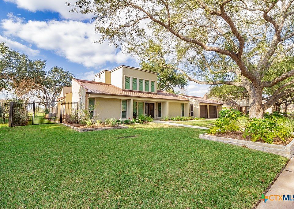 1st image of 6020 Country Club Dr