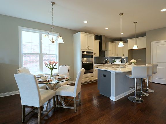 5th image of 1640 Castle Lawn Ct