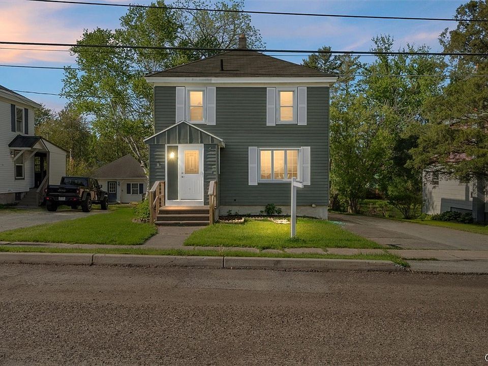 1st image of 124 Prospect St