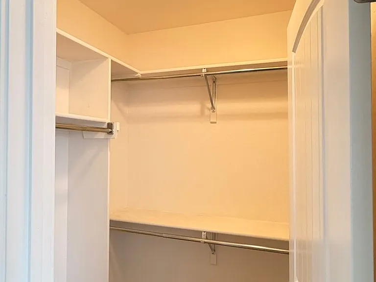 646 Cortney Way — Photo 17