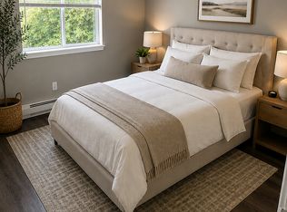 Palmer Court, Baltimore, MD 21215