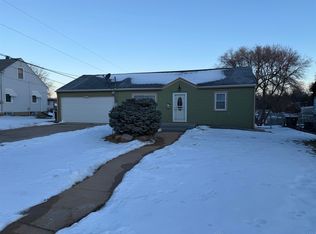 313 30th St, Sioux City, IA 51104