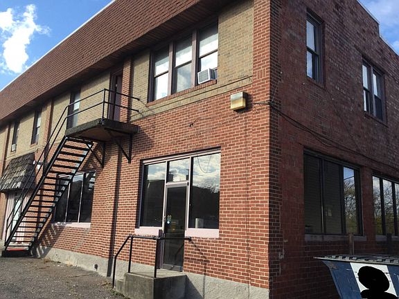 3rd image of 549 Steubenville Ave