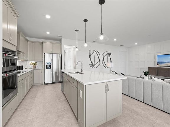 4th image of 1879 MESA LN