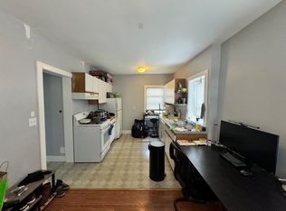 566 Putnam Ave, Cambridge, MA 02139