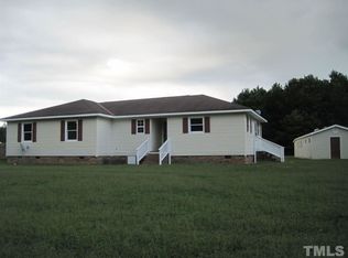 617 Iris Bryant Rd, Dunn, NC 28334