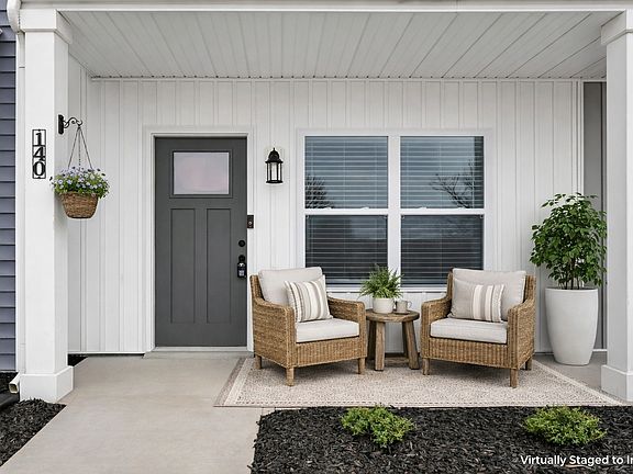 4th image of 140 Front Ridge Cir