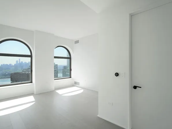 130 William Street image 7 of 18