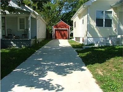4th image of 109 Whitmore Ave