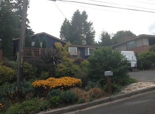 3855 NE 98th St, Seattle, WA 98115