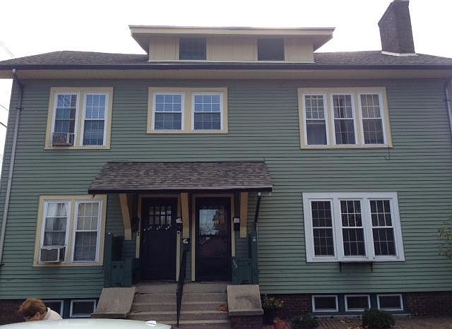 1st image of 665 Farrington St