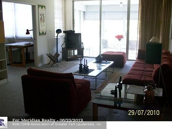 5th image of 804 Cypress Grove Ln APT 406