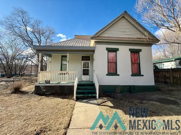 646 Collier Ave, Raton, NM 87740