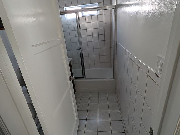 5th image of 1430 N Myers St