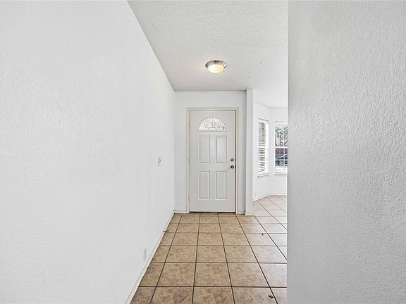 2nd image of 5714 Baldwin Elm Street