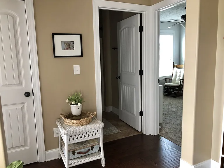 1223 Snowball Ln — Photo 9