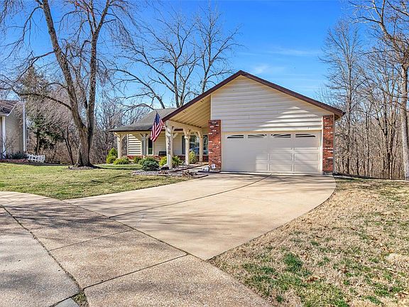 5th image of 12298 Autumn Hill Dr