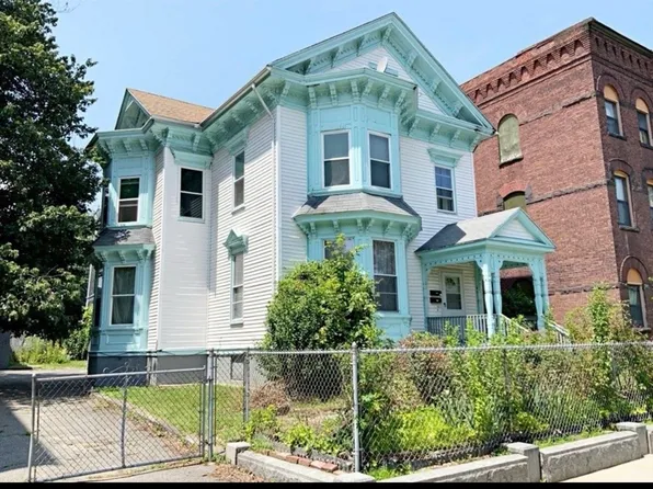 187 Chestnut St, Holyoke, MA 01040