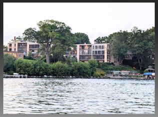 1029 Spaight St APT 4D, Madison, WI 53703