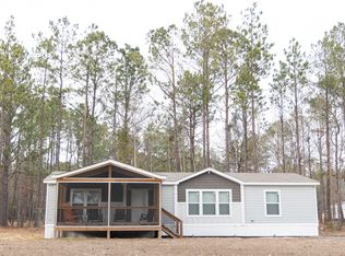 210 Hickory Oaks Ln, Cross, SC 29436