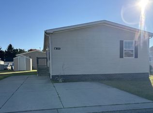 6294 Diana Way #175, Fenton, MI 48430