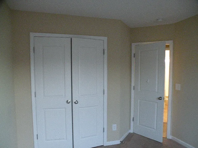 308 Lynden Ln — Photo 17