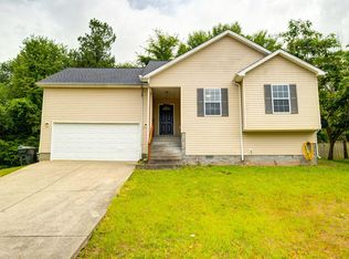 541 Leeza Loop, Dickson, TN 37055