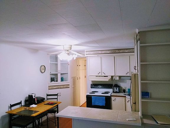 5th image of 232 Pearl Ave