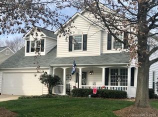 10123 Glencrest Dr, Huntersville, NC 28078