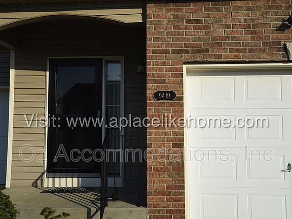 2nd image of 9419 N Amoret Ave