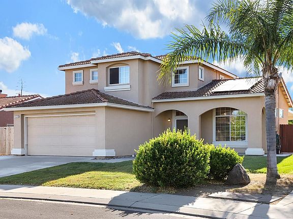 4th image of 315 Catalina Pl