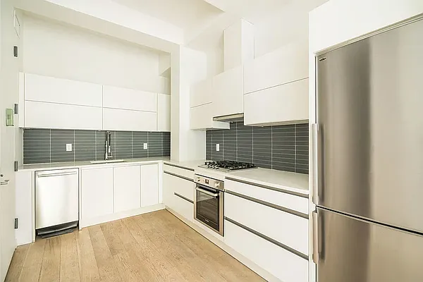 Rented by Compass | media 9