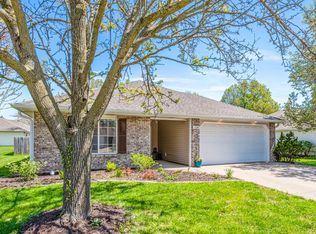 1320 London Dr, Columbia, MO 65203