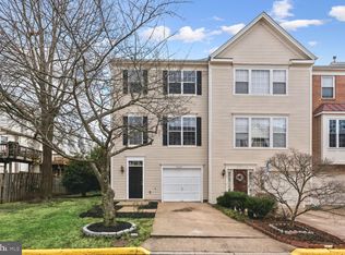 13107 Kidwell Field Rd, Herndon, VA 20171