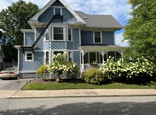 80 Elmgrove Ave #3, Providence, RI 02906