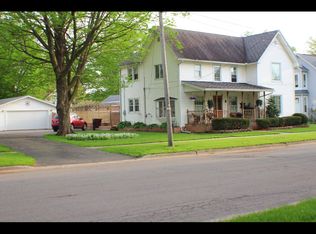 221 W Adams St, Homer, MI 49245