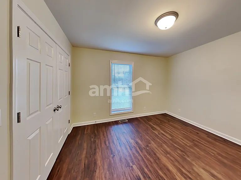 720 Haynes Dr — Photo 16