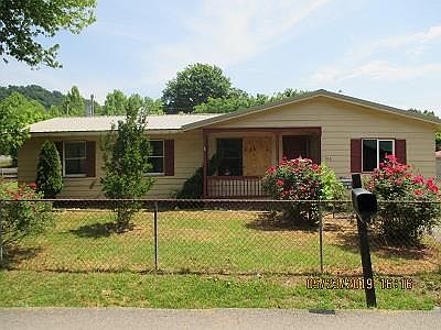 1st image of 153 Riverdale Dr