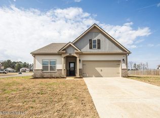 87 Banks Blvd, Byhalia, MS 38611