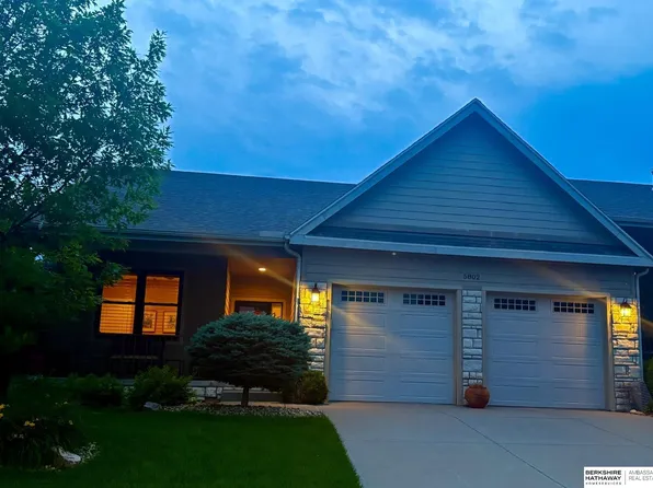 5802 N 158th St, Omaha, NE 68116