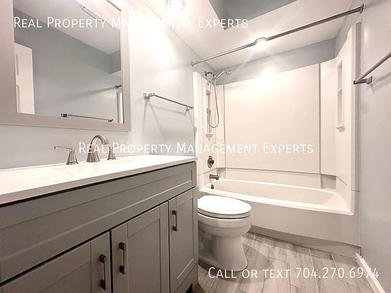 2739 Von Thuringer Ct — Photo 11