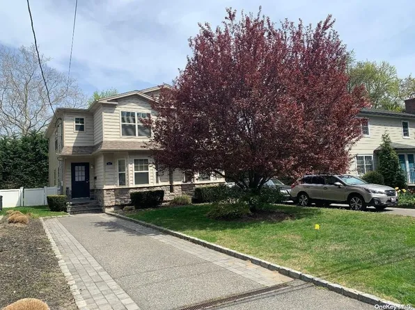 28  A+B Dunes Lane, Port Washington, NY 11050