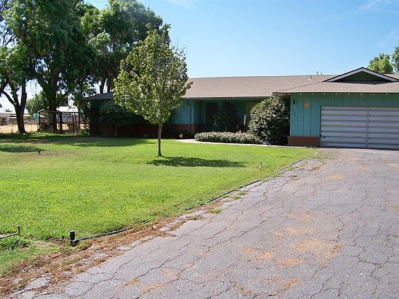 2nd image of 23411 Avenue 88